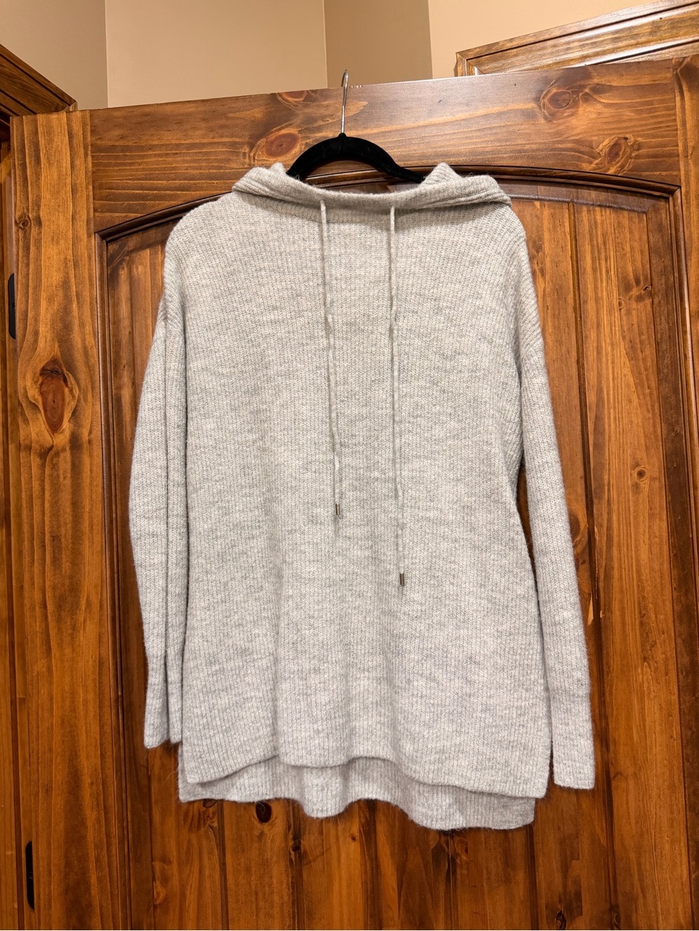 Light Gray Ribbed Hooded Pullover Sweater